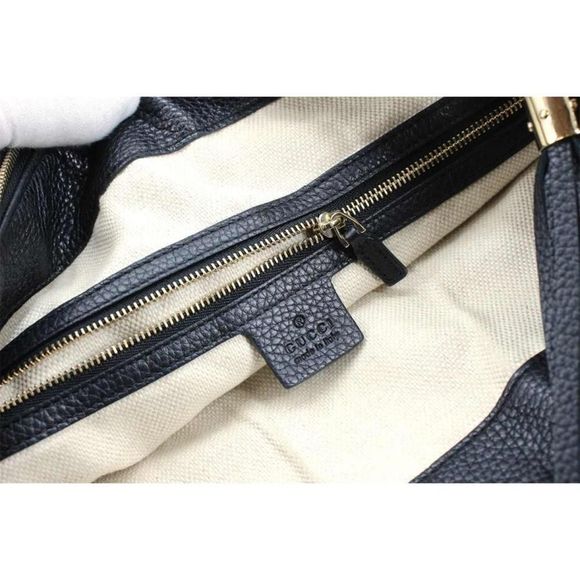 Gucci Soho Interlocking GG Shoulder Bag Black - Picture 7 of 9